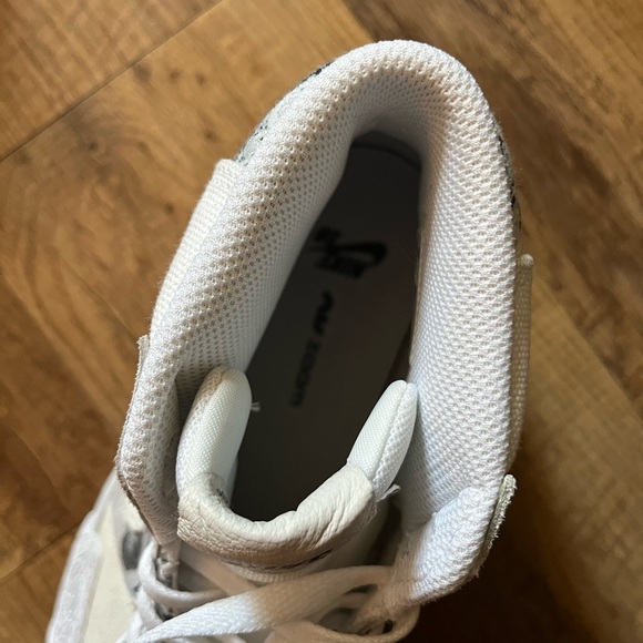 Nike Sneaker - Picture 5 of 8